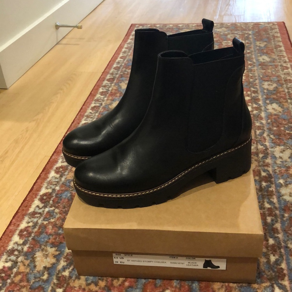 Anthropologie Stompy Chelsea Boot Size 8.5
